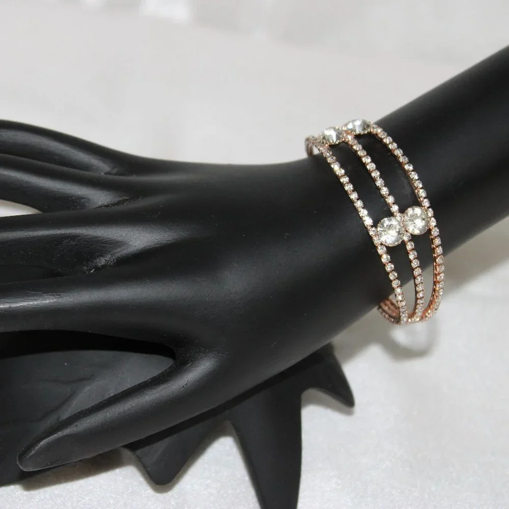 Bracelets for Women/ Girls - Picture 2 of 4